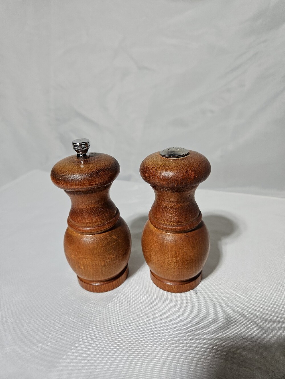 Wood Salt And Pepper Grinder. Leeds Engineering Corp.